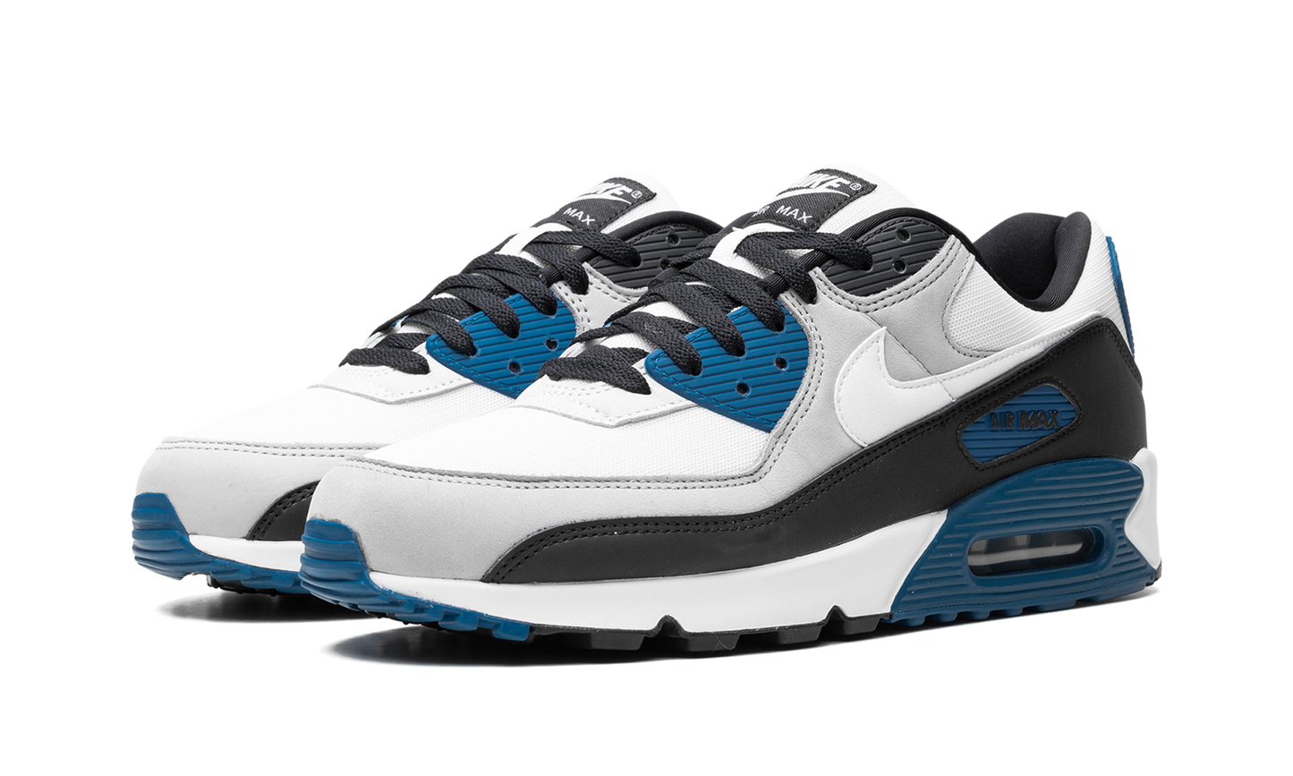 Air Max 90 "Black / Teal Blue"