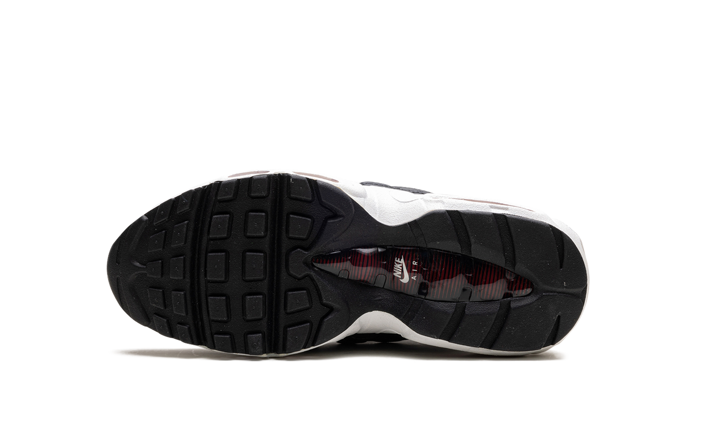 Nike Air Max 95 Recraft GS "Anthracite Team Red"