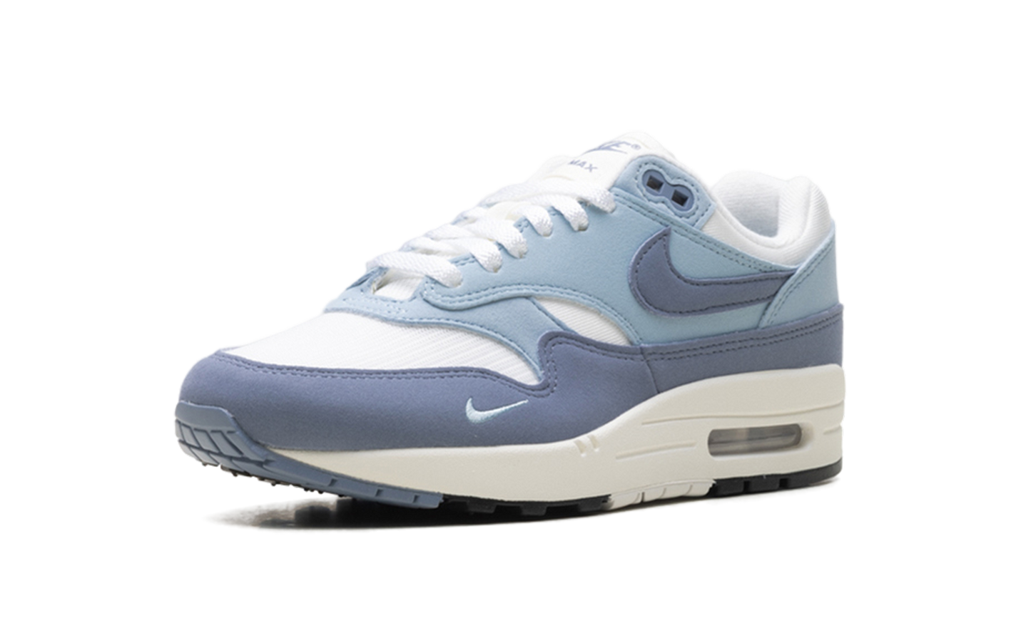 Nike Air Max 1 '87 WMNS "Light Armory Blue Ashen Slate"