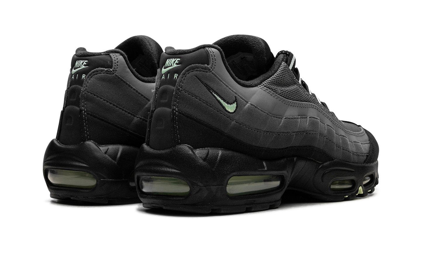 Air Max 95 "Vapor Green"