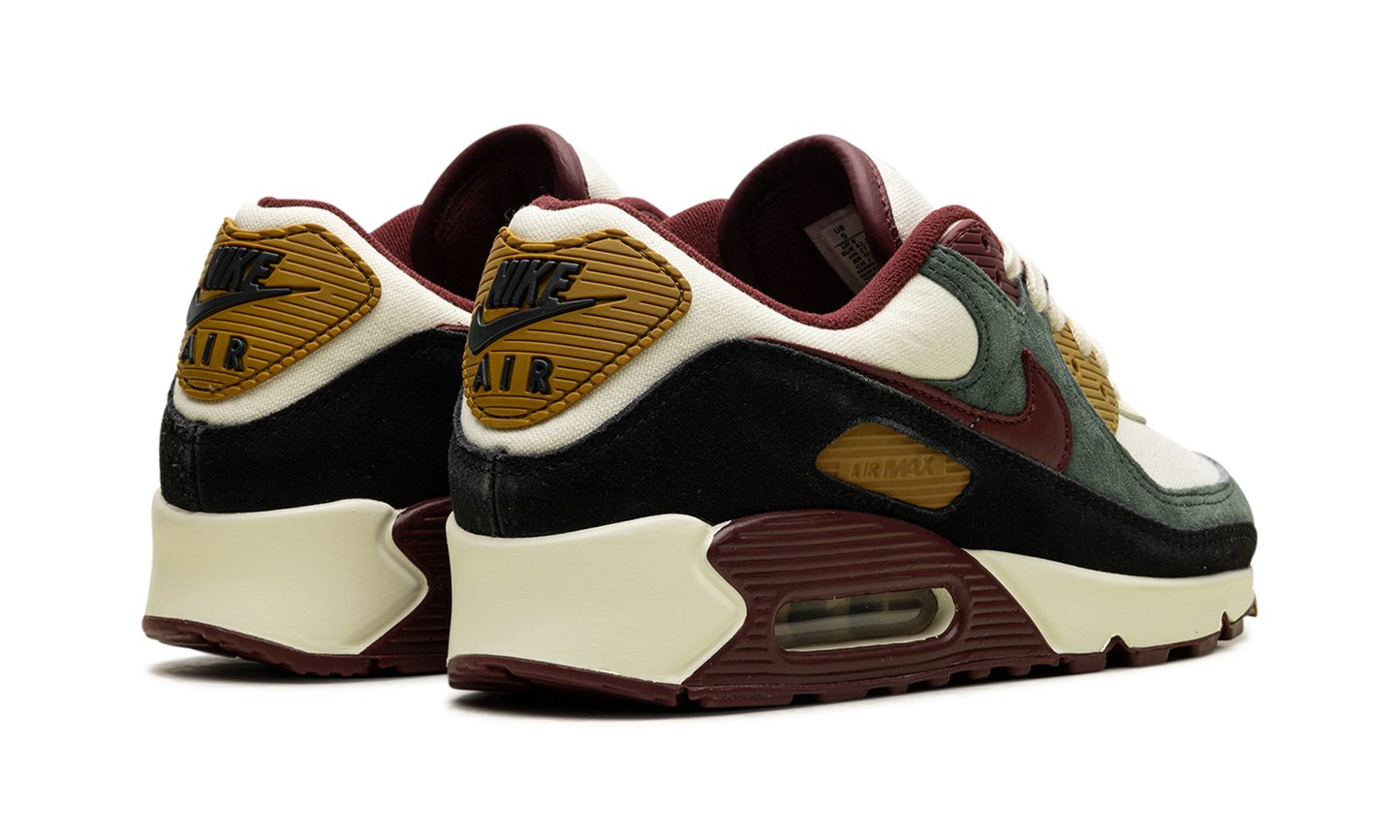 AIR MAX 90 PRM "Coconut Milk / Green / Bronze"