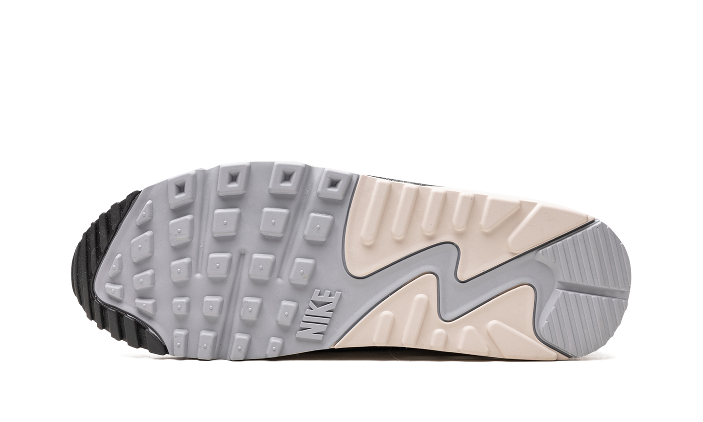 AIR MAX 90 FUTURA WMNS "Wolf Grey Summit White"