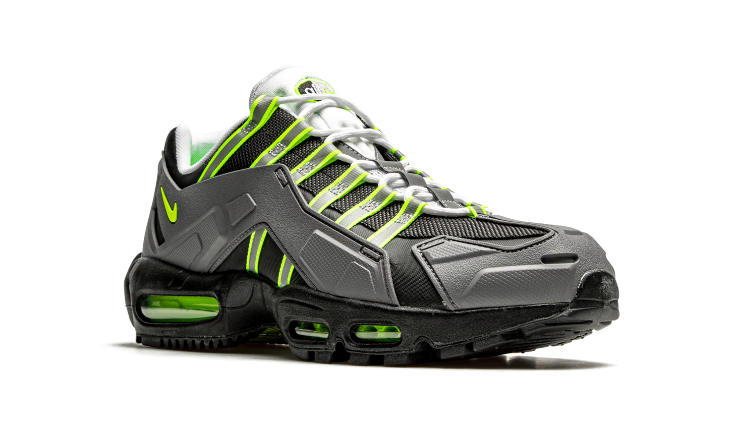 Air Max 95 NDSTRKT "Neon"