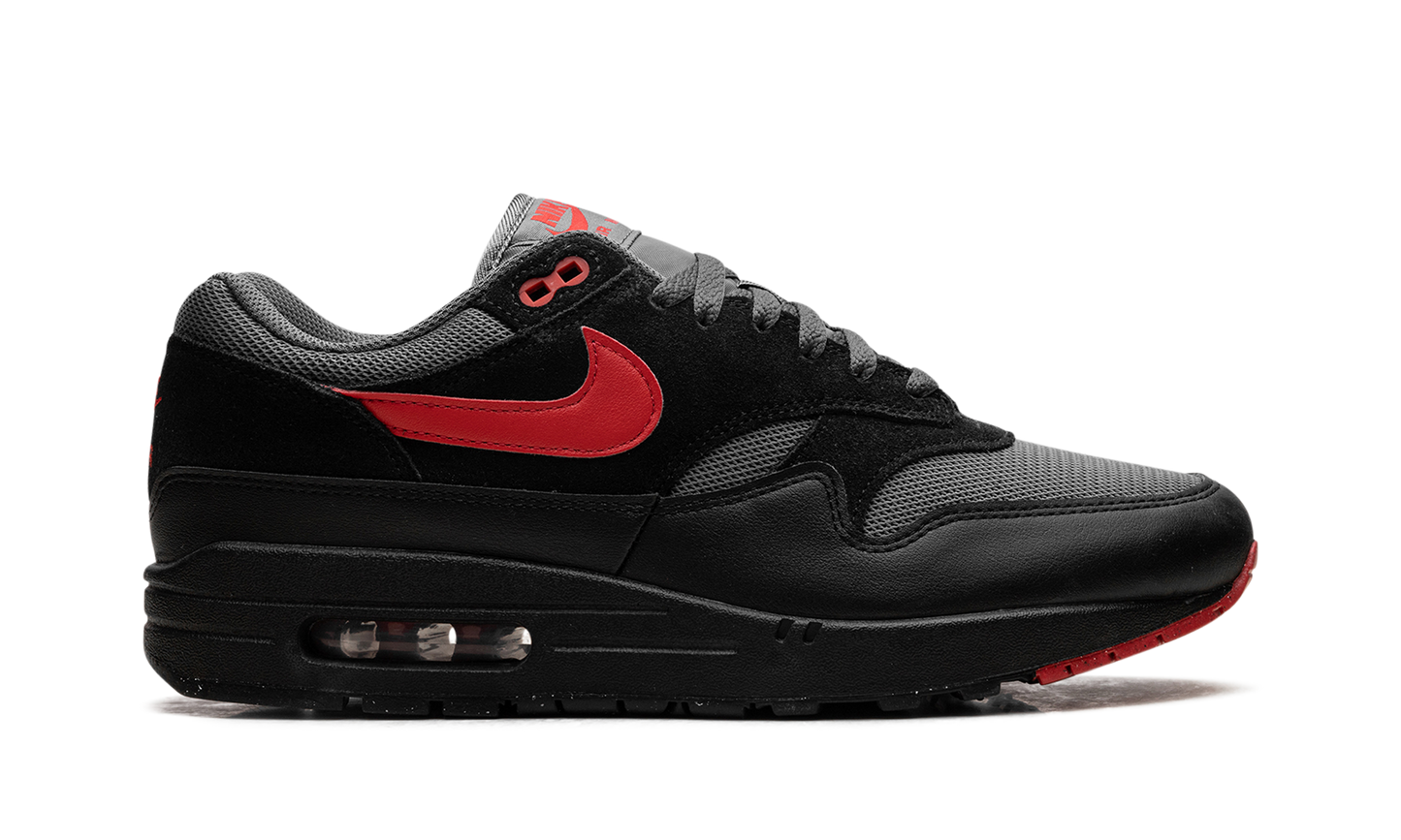 Air Max 1 Essential "Vamps"