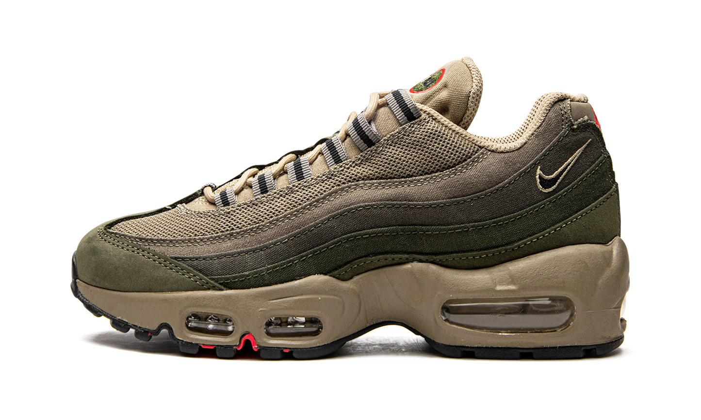 Air Max 95 SE "Rough Green"