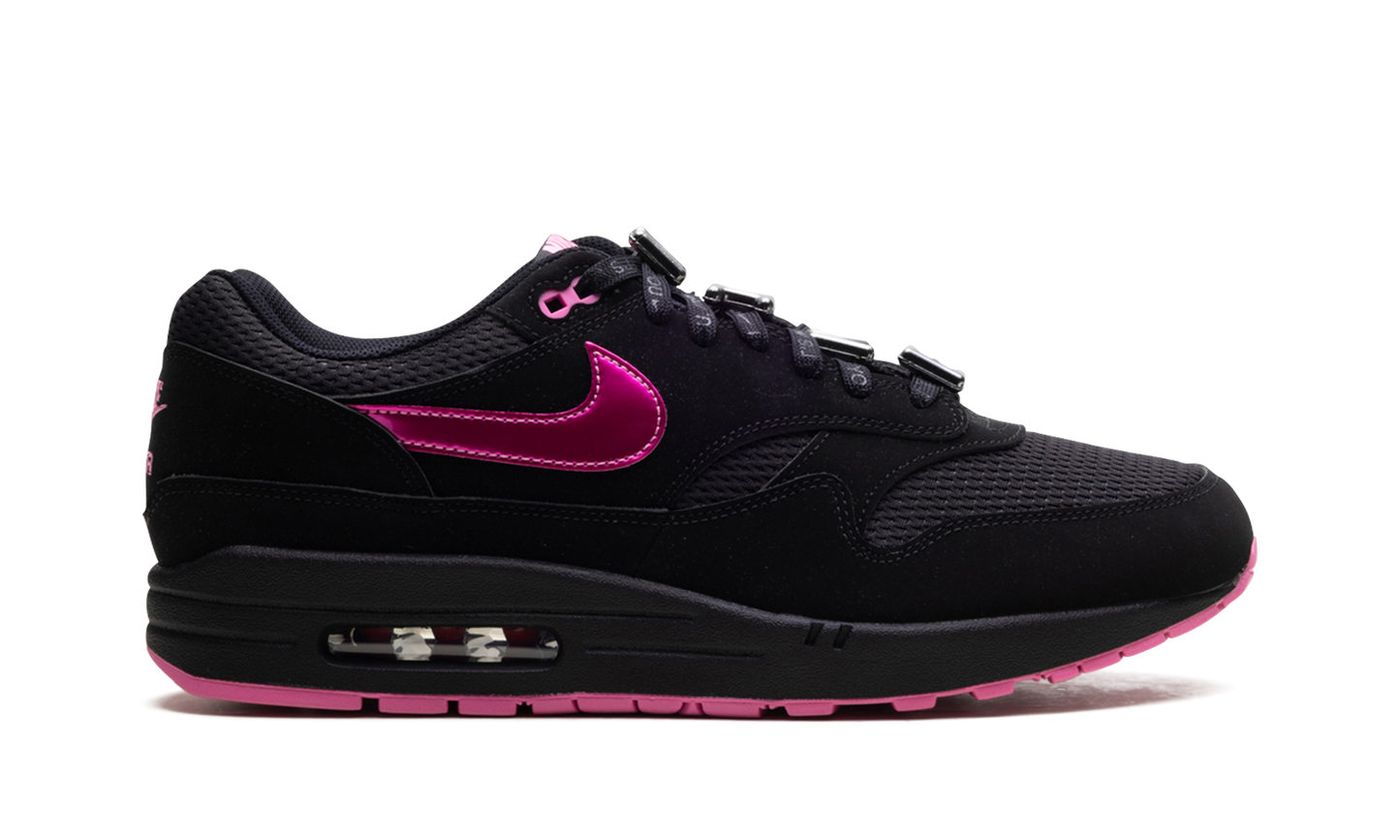 Air Max 1 "Valentine's Day - Black"