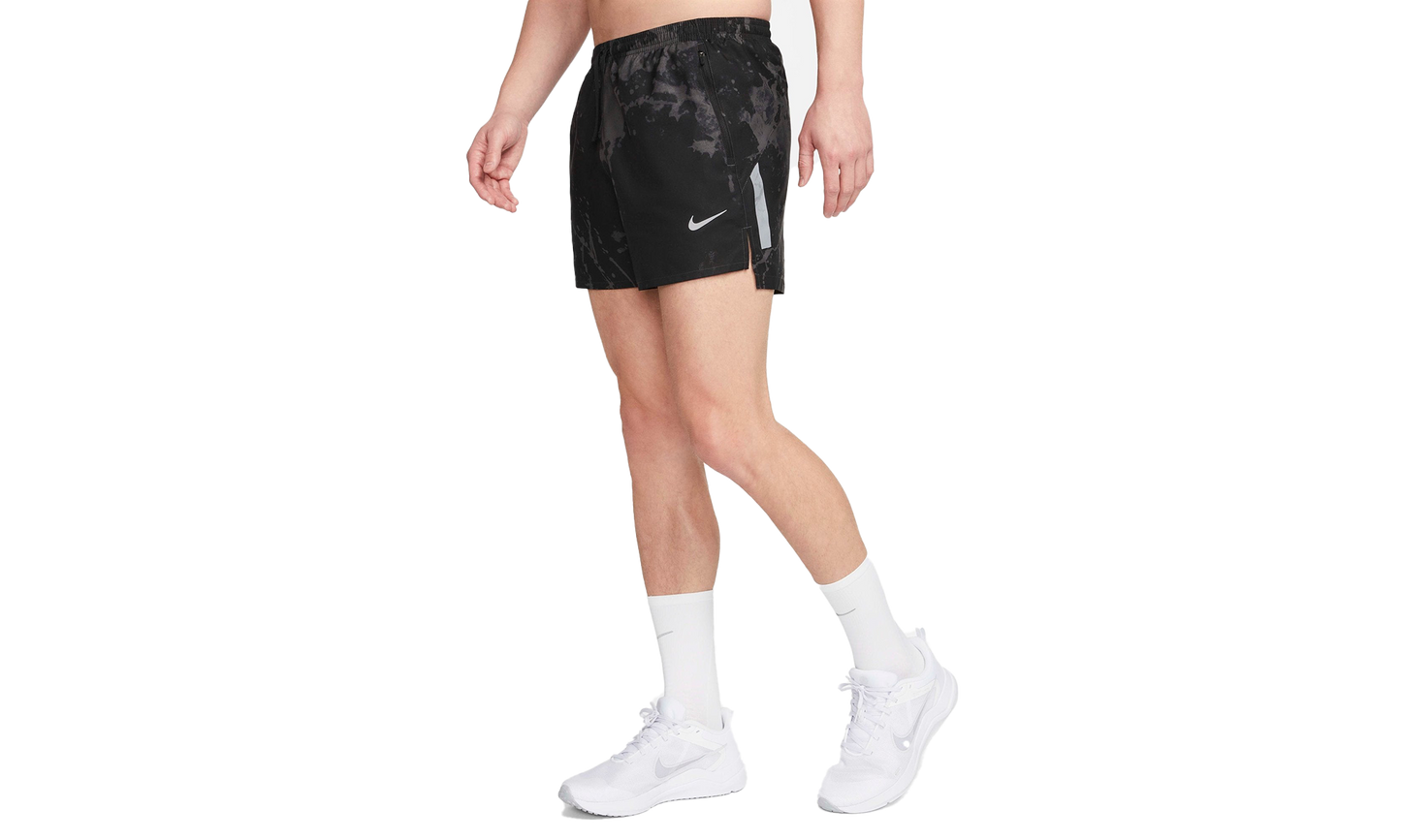 DRI-FIT RUN DIVISION STRIDE 4" RUNNING SHORTS "Black"