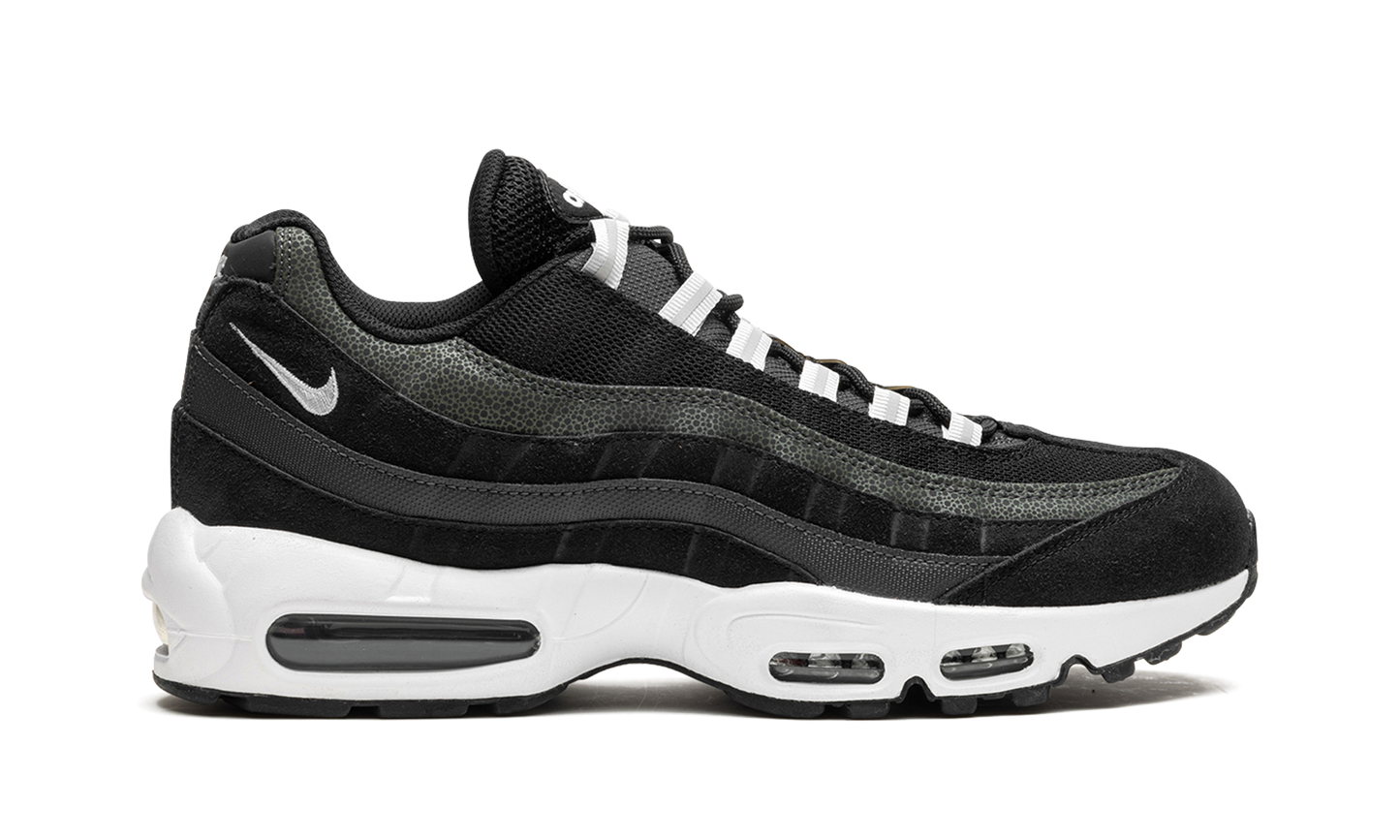 Air Max 95 "Black / Pure Platinum"
