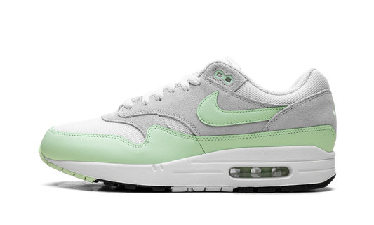 Air Max 1 Essential "Vapor Green"