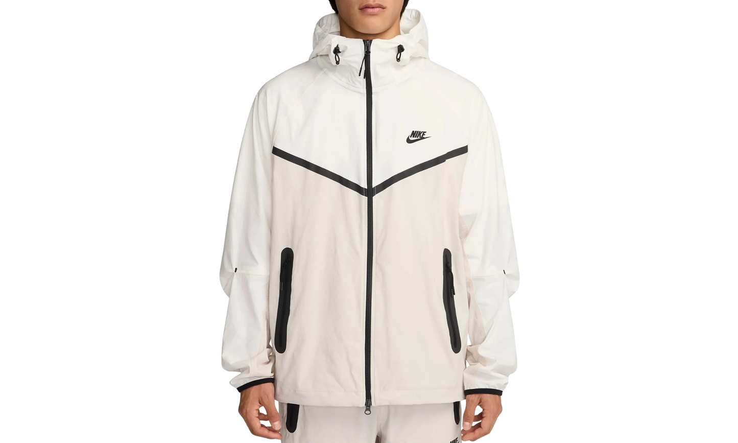 Tech Woven Jacket "Black"