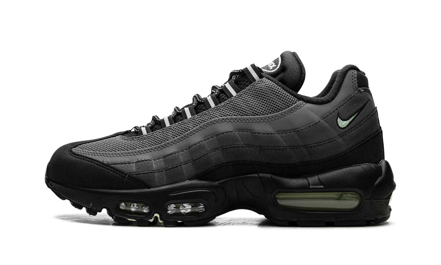 Air Max 95 "Vapor Green"