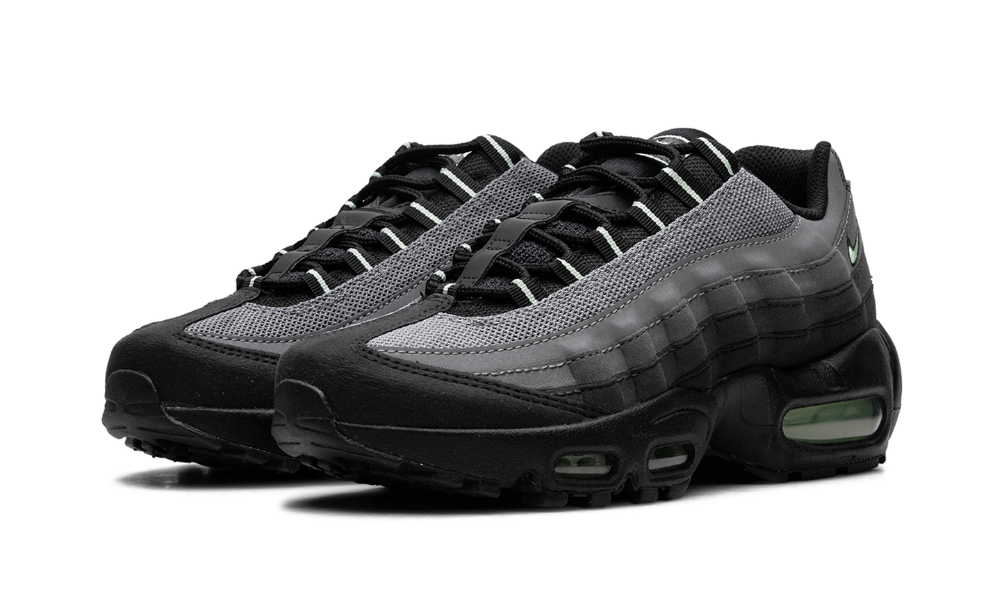 Air Max 95 GS "Vapor Green"