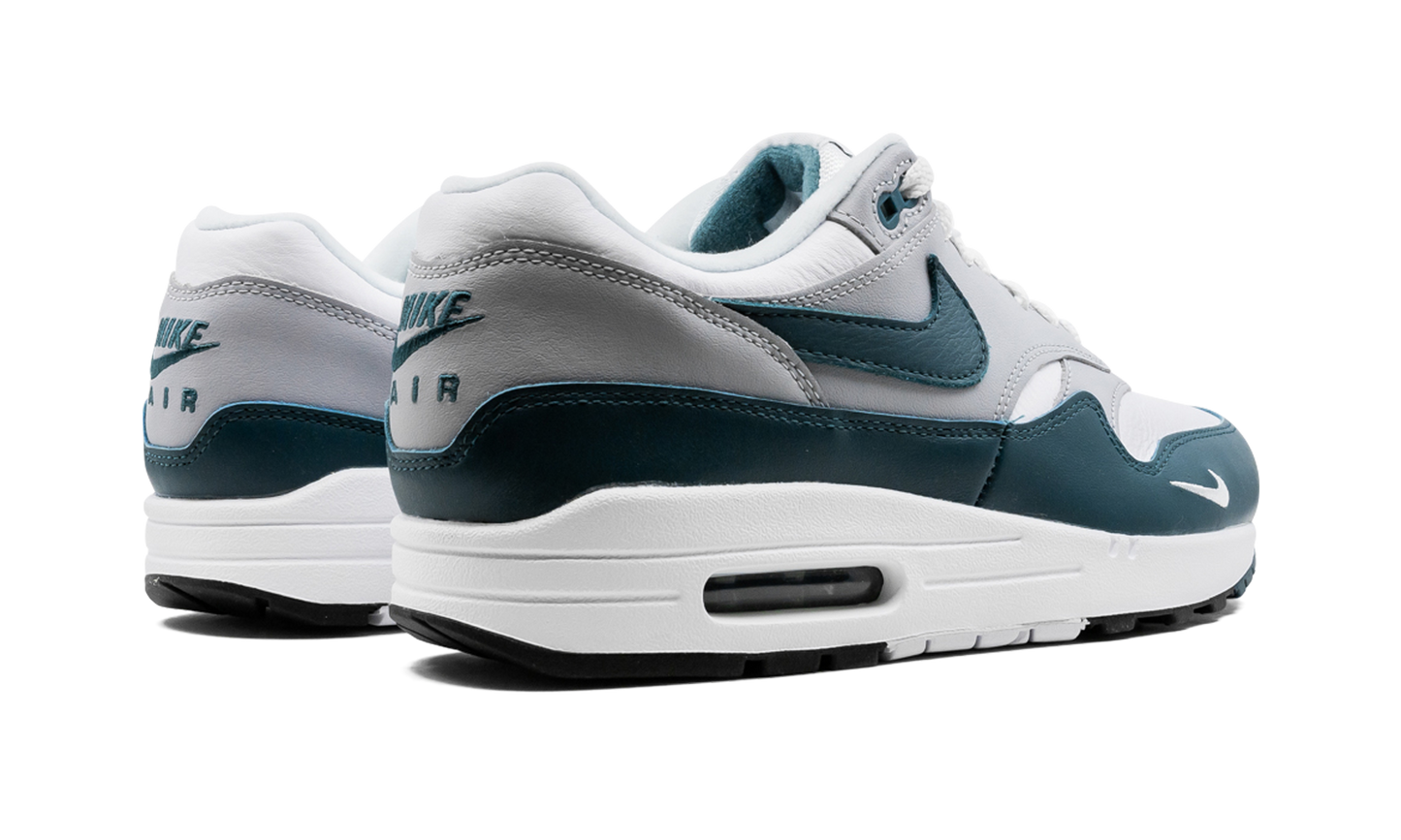 Air Max 1 LV8 "Dark Teal Green"