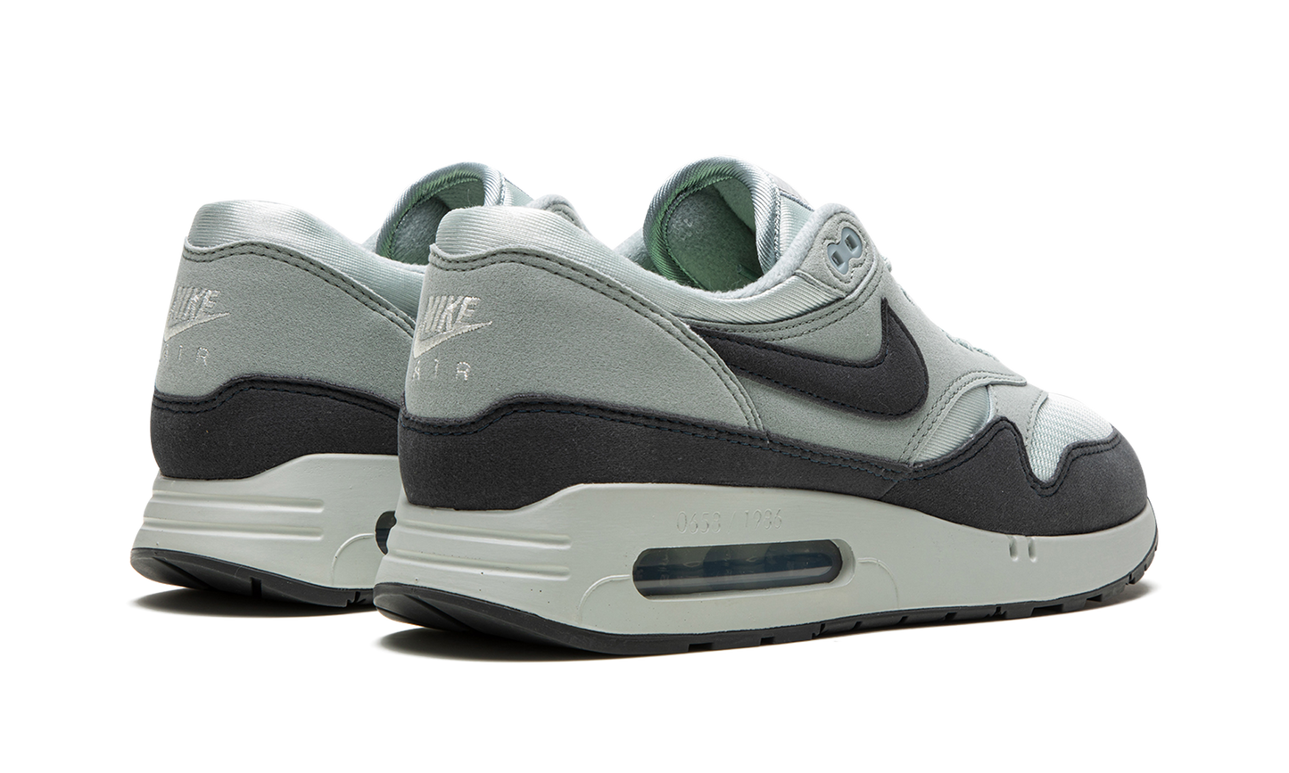 Air Max 1 '86 OG "Kids of Immigrants"