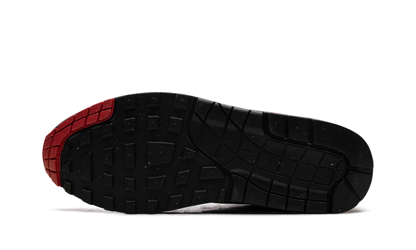 Air Max 1 Essential "Vamps"