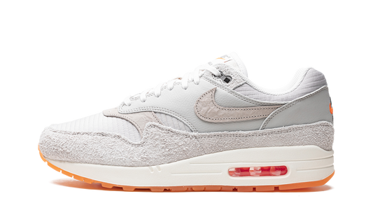Air Max 1 "Light Iron Ore / Total Orange"