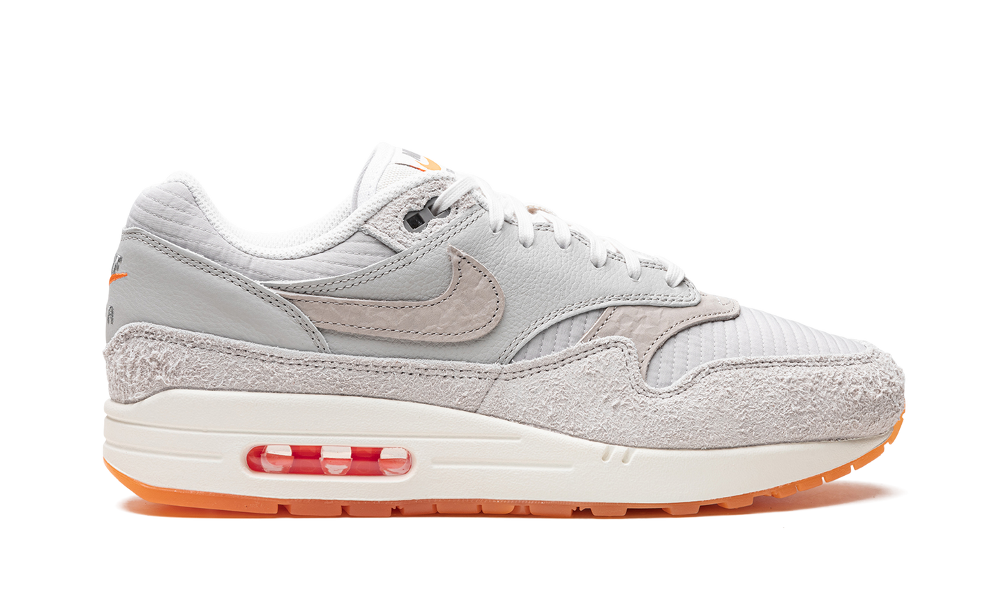 Air Max 1 "Light Iron Ore / Total Orange"