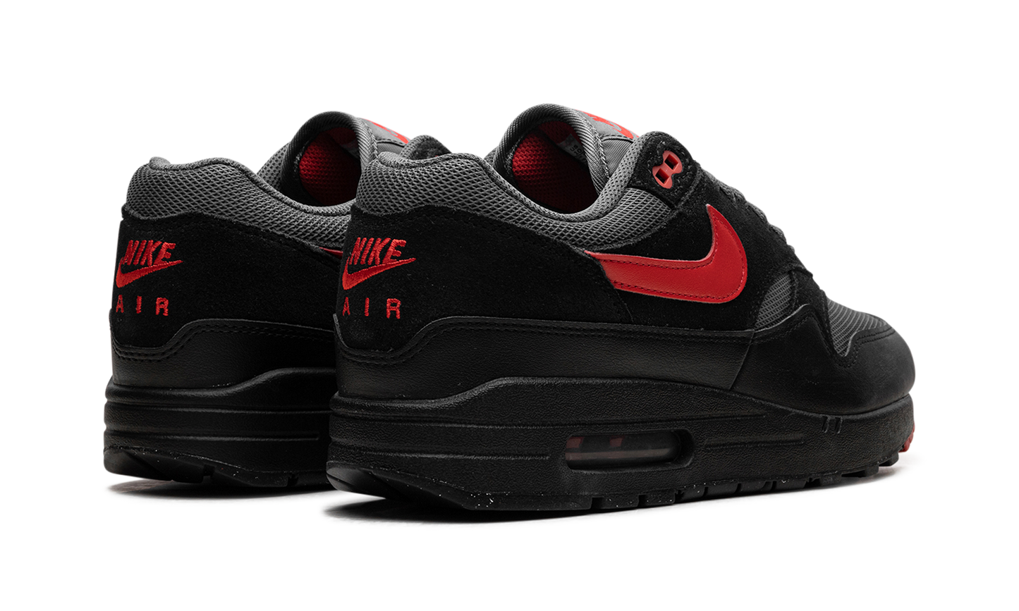 Air Max 1 Essential "Vamps"