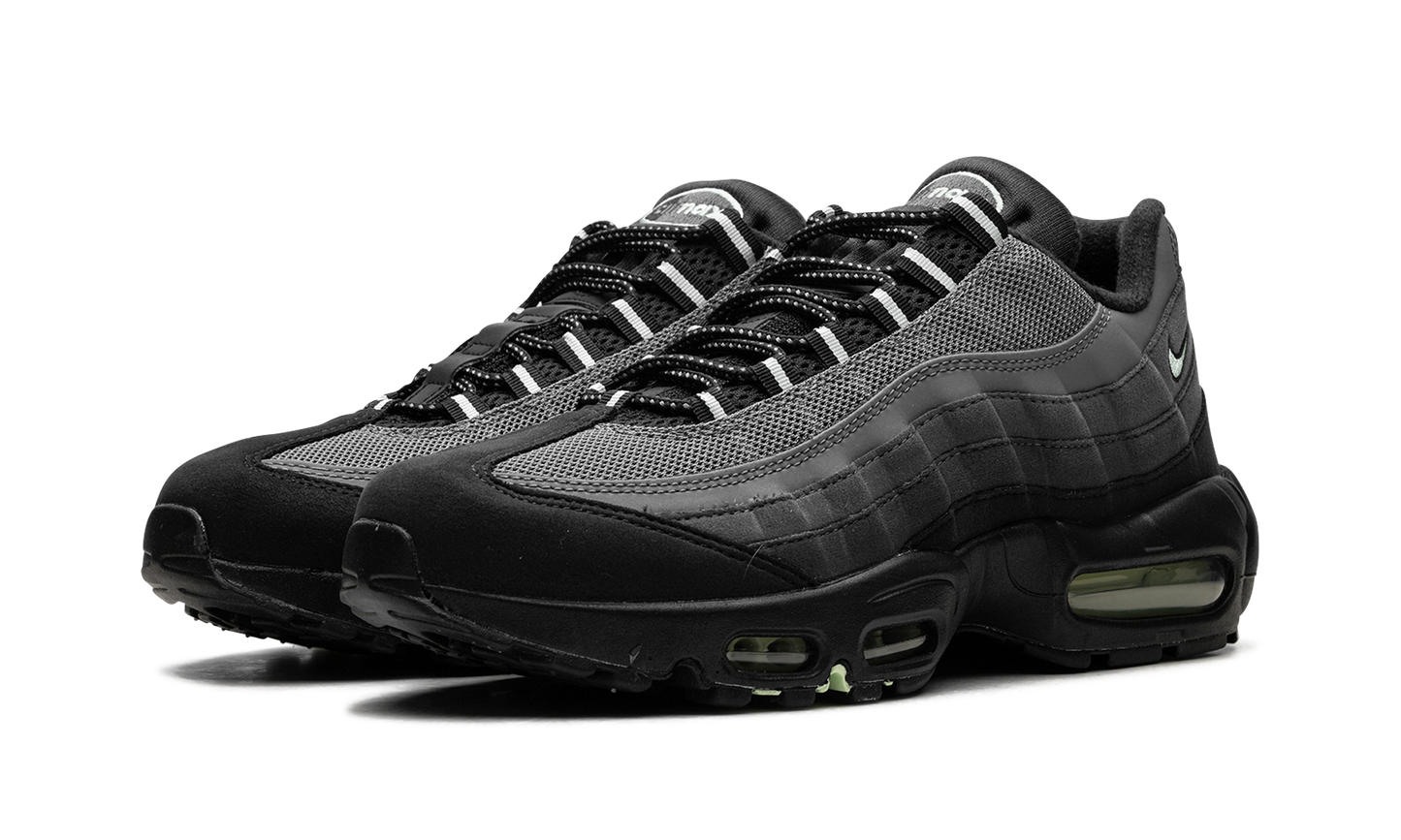 Air Max 95 "Vapor Green"