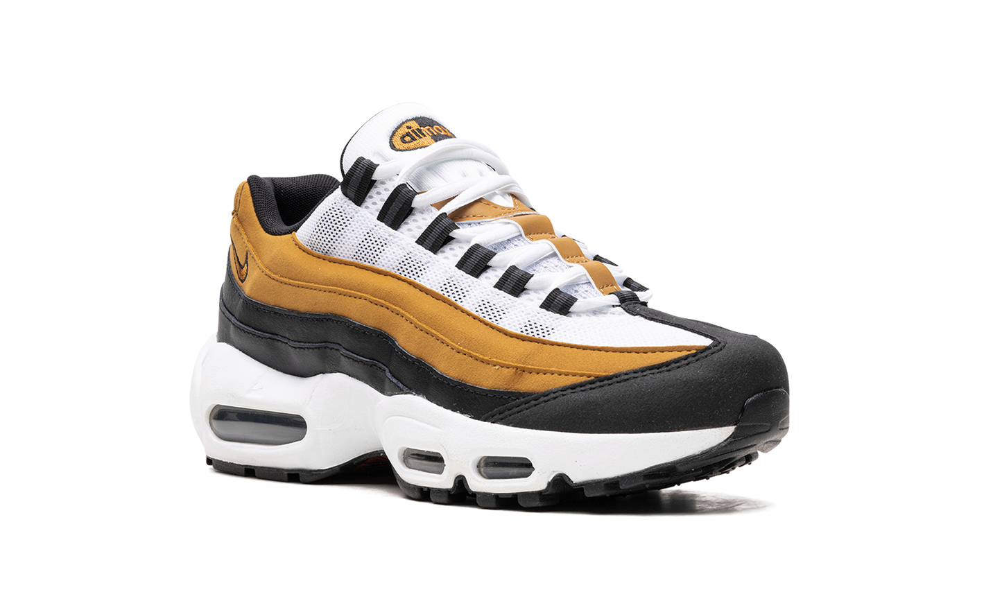 Nike Air Max 95 "Recraft"