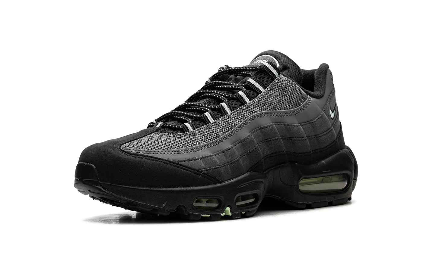 Air Max 95 "Vapor Green"