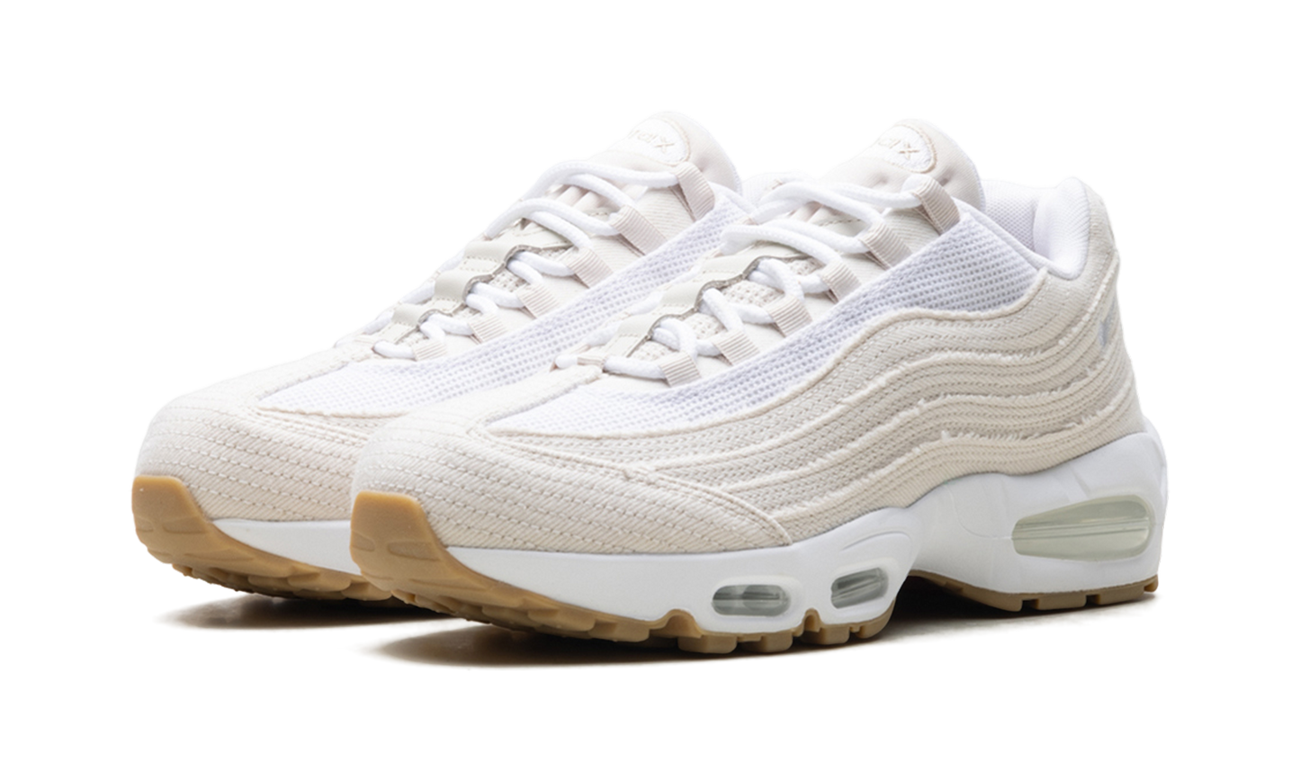 Air Max 95 OG "Levi's Denim - Light Orewood Brown"