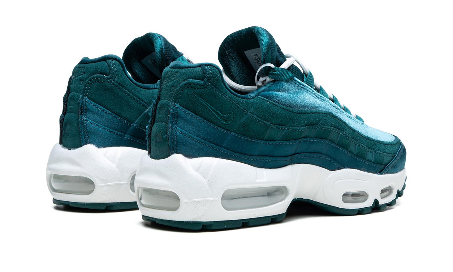 AIR MAX 95 MNS WMNS "Green Velvet"