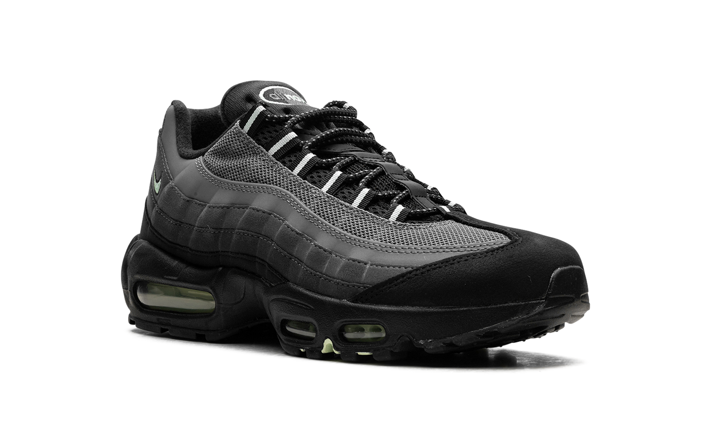 Air Max 95 "Vapor Green"