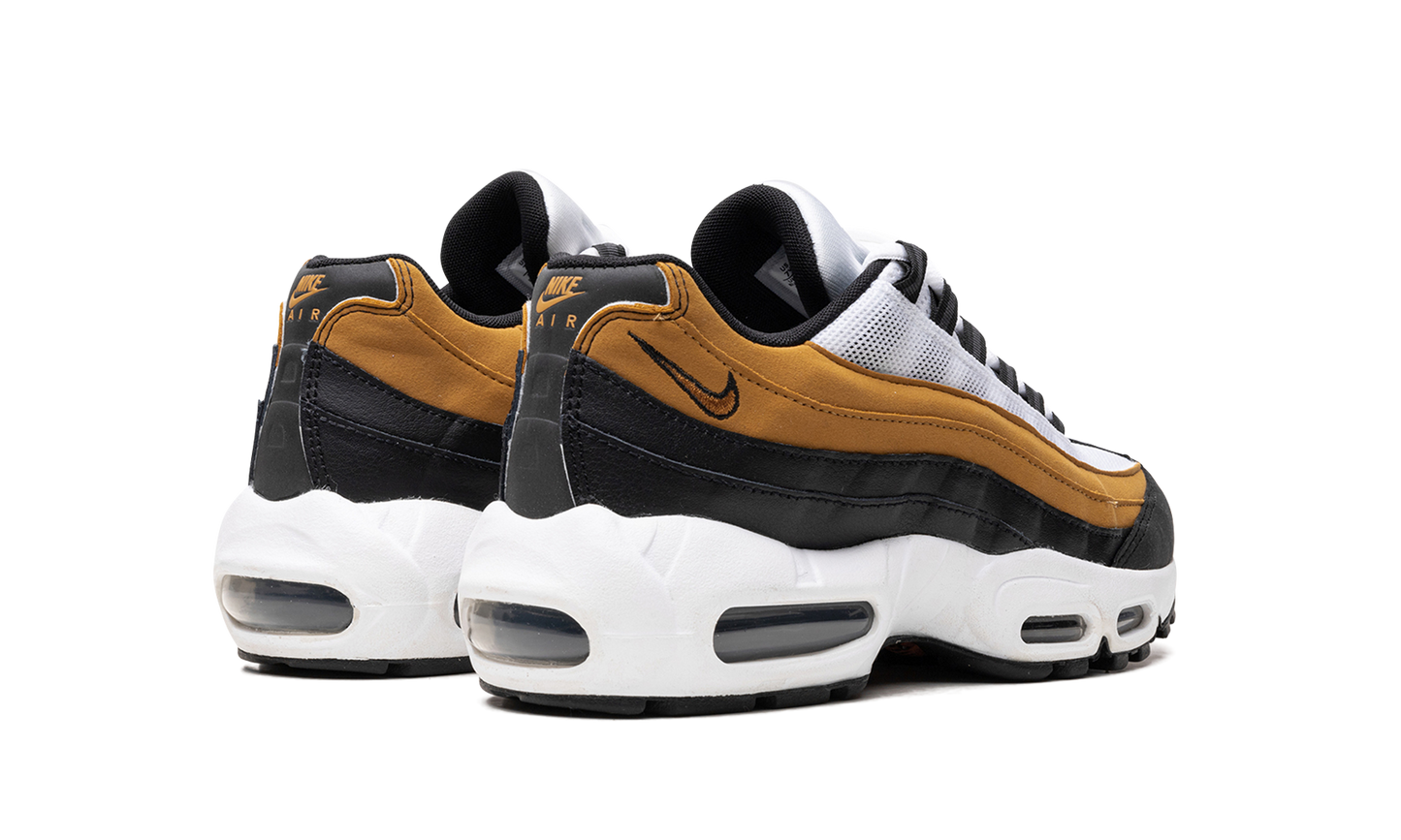 Nike Air Max 95 "Recraft"